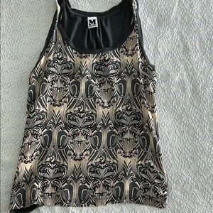 MISSONI TANK TOP sIze Medium. Silk Floral Print front
Back solid charcoal poly